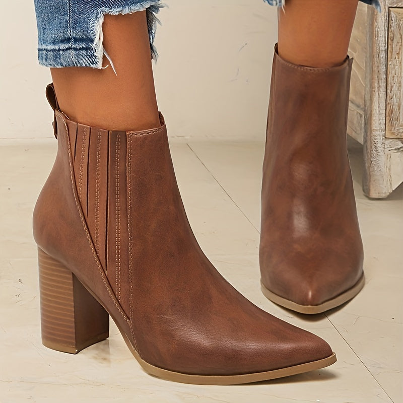 Brenna | Women&