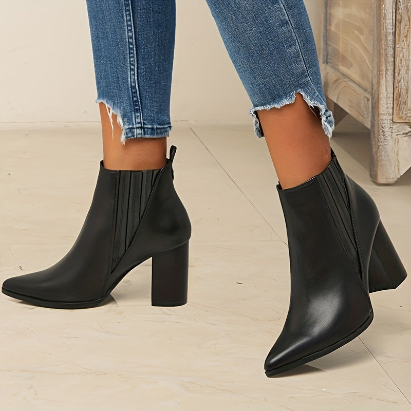 Brenna | Women&