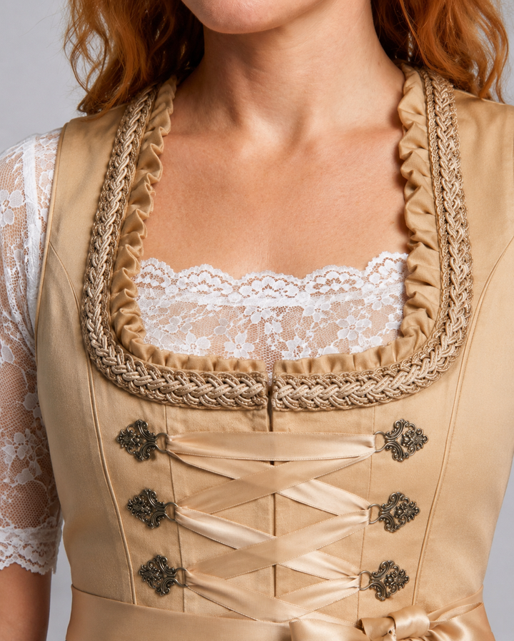 Britta | Women&