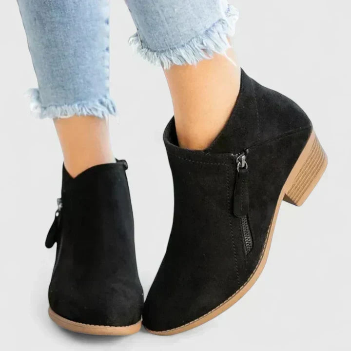 Calveth | Women&