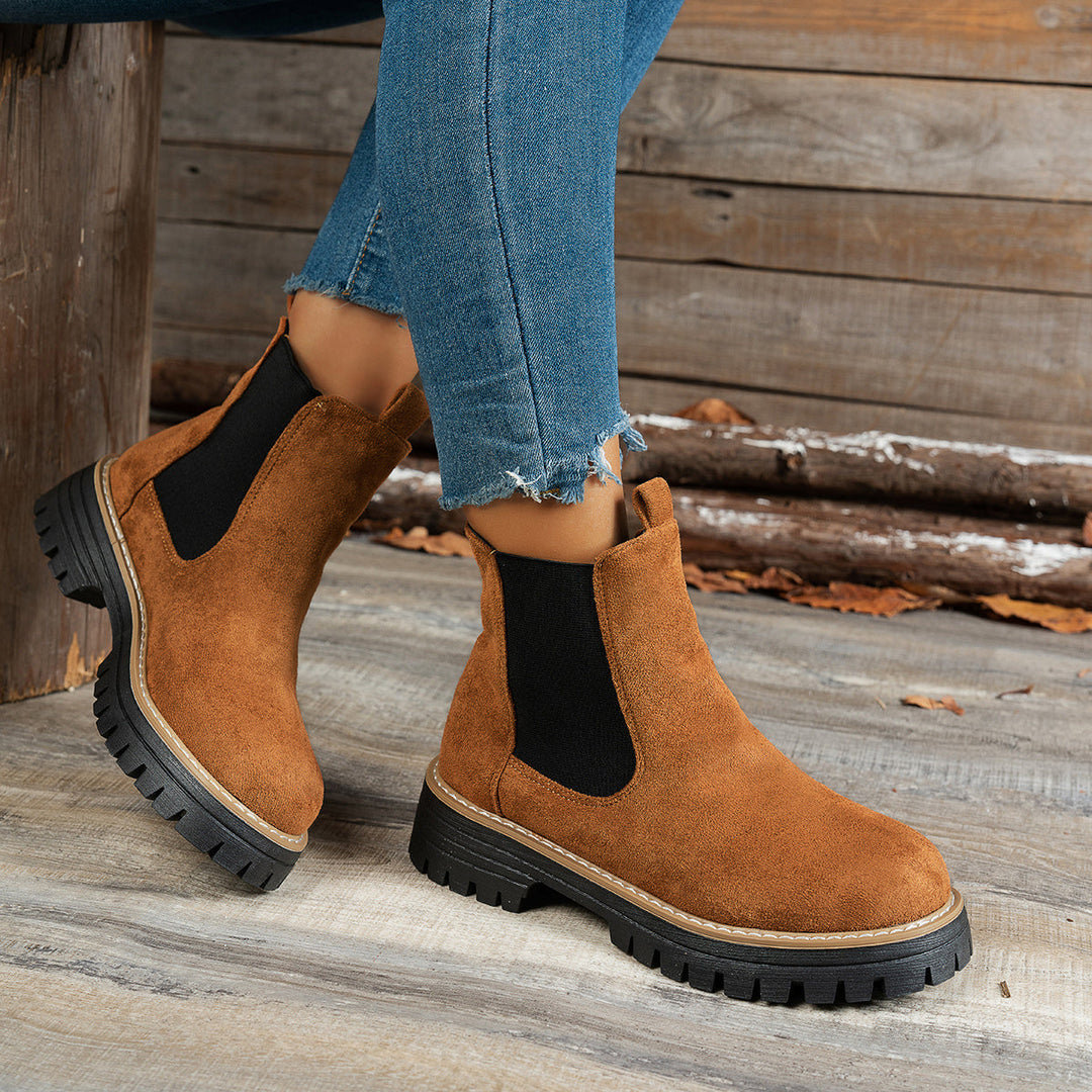 Darcie | Women&