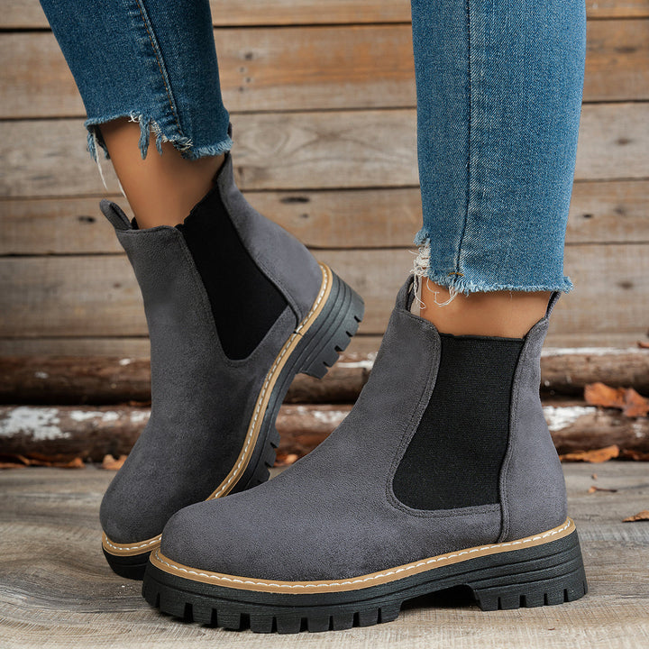 Darcie | Women&
