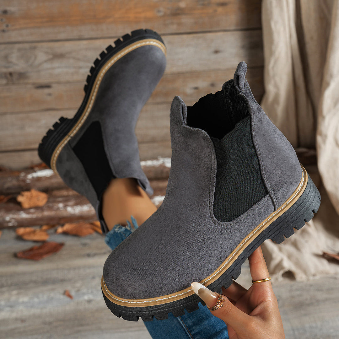 Darcie | Women&