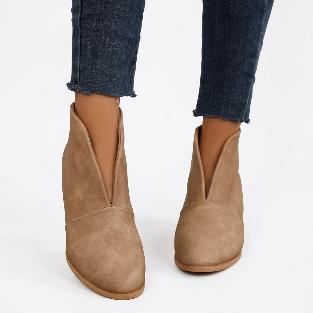 Delvwyn | Women&