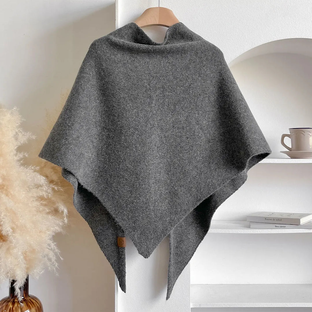 Emilia | Women&