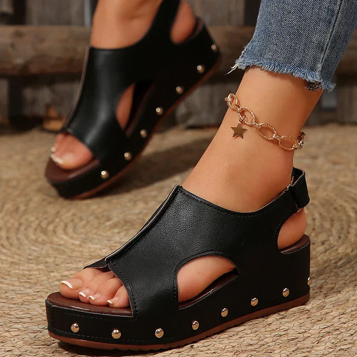 Isabeau | Women&