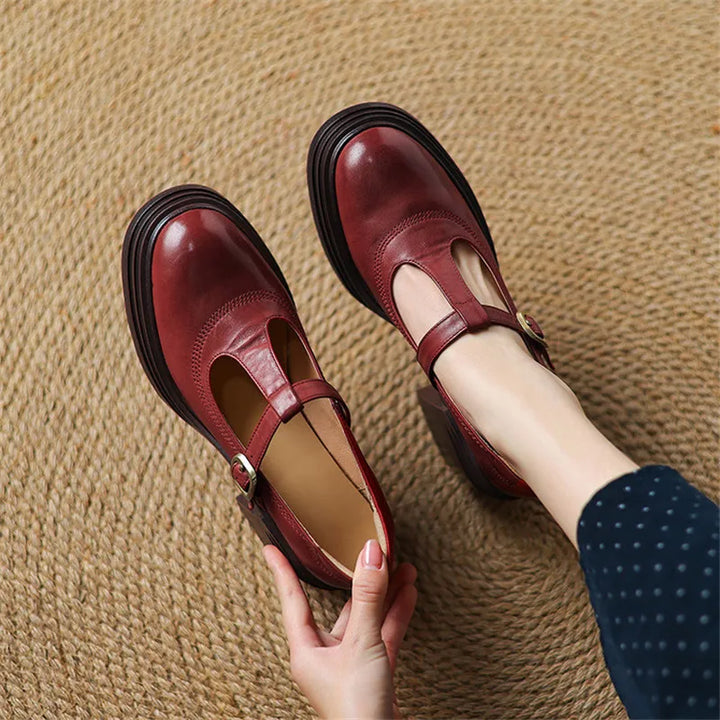 Lysithea | Women&