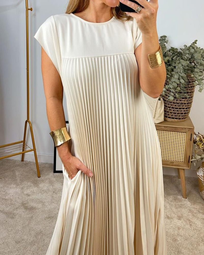 Minerva

Wait, | Women's Pleated Round Neck Short Sleeve Maxi Dress - Champagne - Image 1