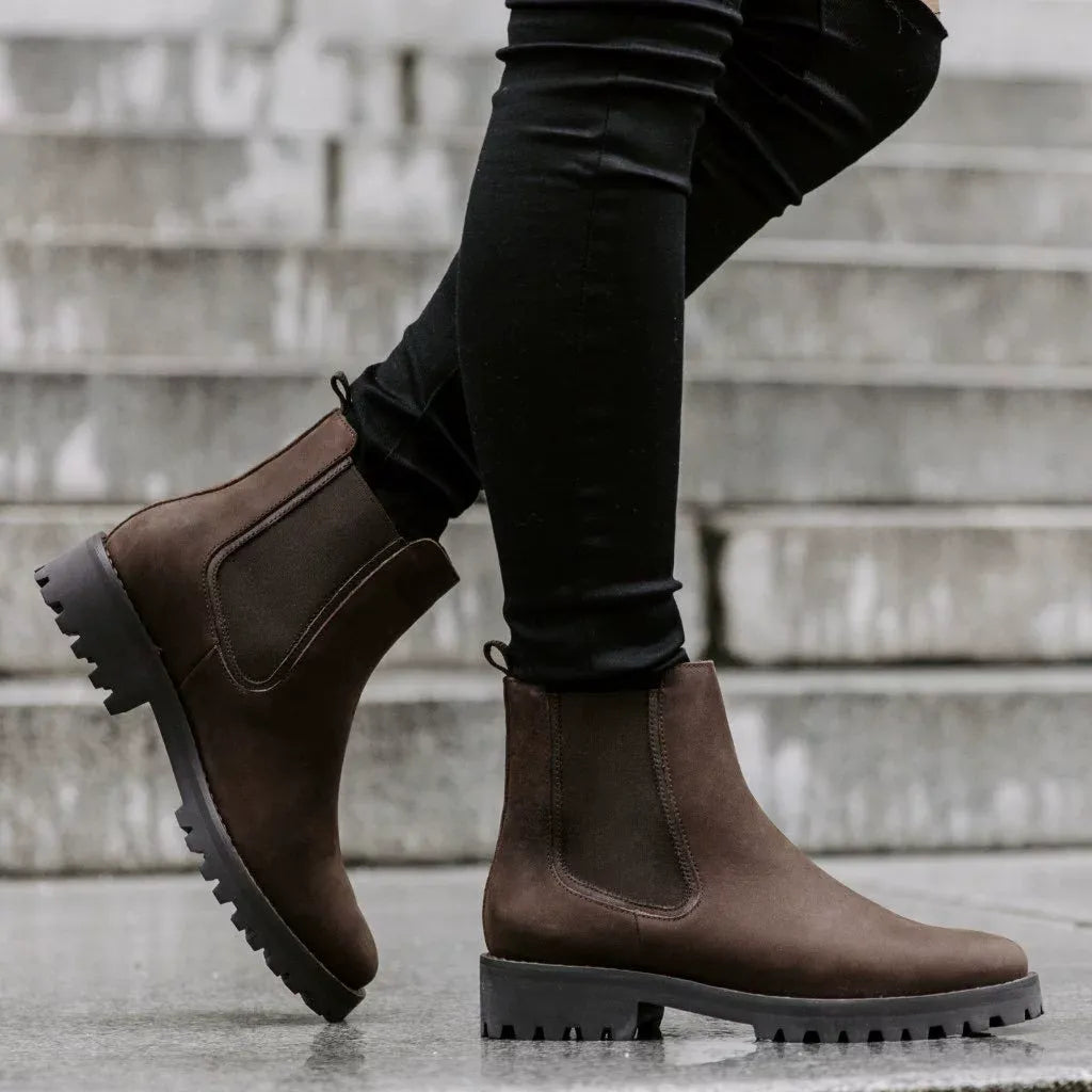 Niamh | Damen Chelsea Stiefeletten mit klobiger Sohle - Schwarz - Bild 4
