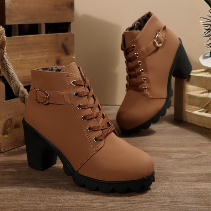 Nora | Women&