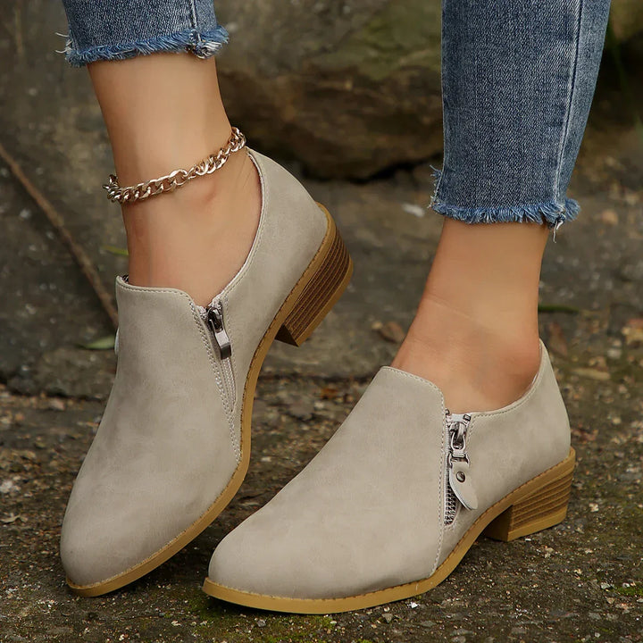 Prudencia | Women&