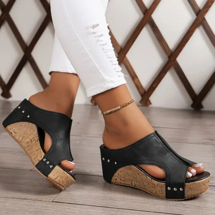 Sabrina | Damen Plateausandalen mit Keilabsatz – Schwarz – Bild 3