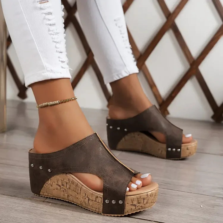 Sabrina | Damen Plateausandalen mit Keilabsatz – Schwarz – Bild 4