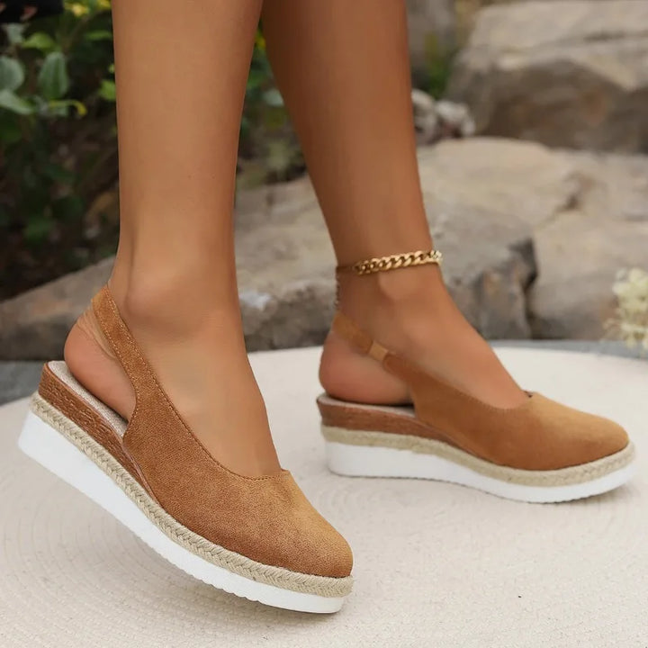 Saskia | Women&