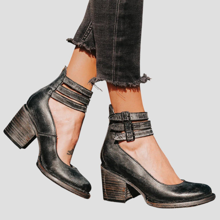 Thessandra | Women&
