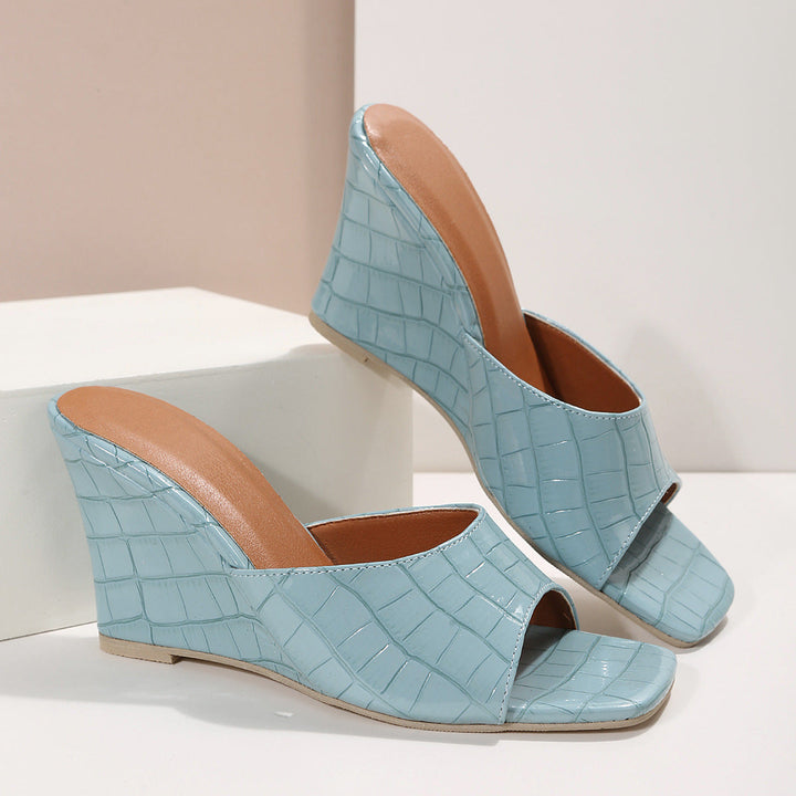 Thessandra | Women&