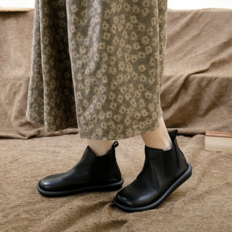 Vesperina | Women's Black Chelsea Boots - Black - Image 1