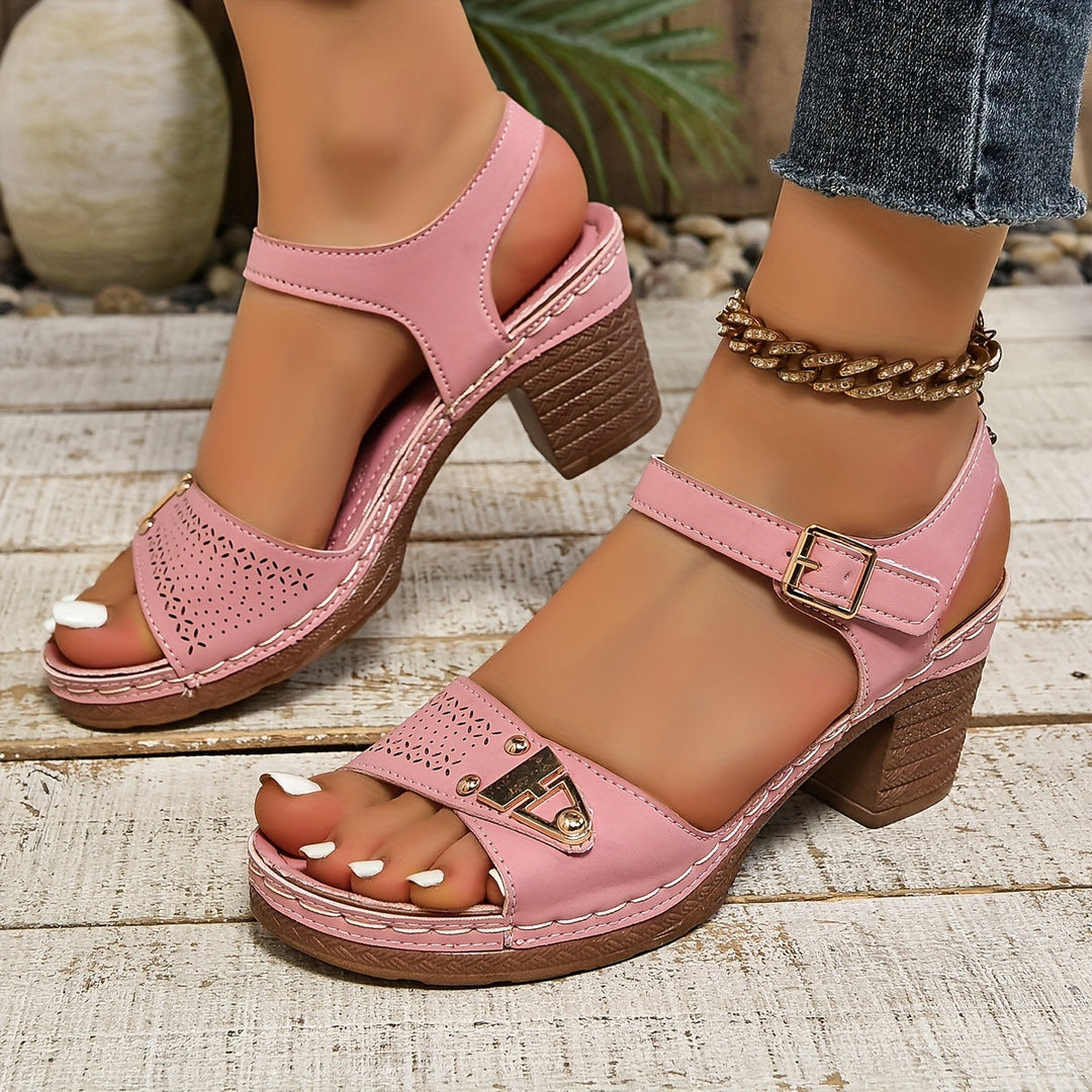 Winifred | Women&