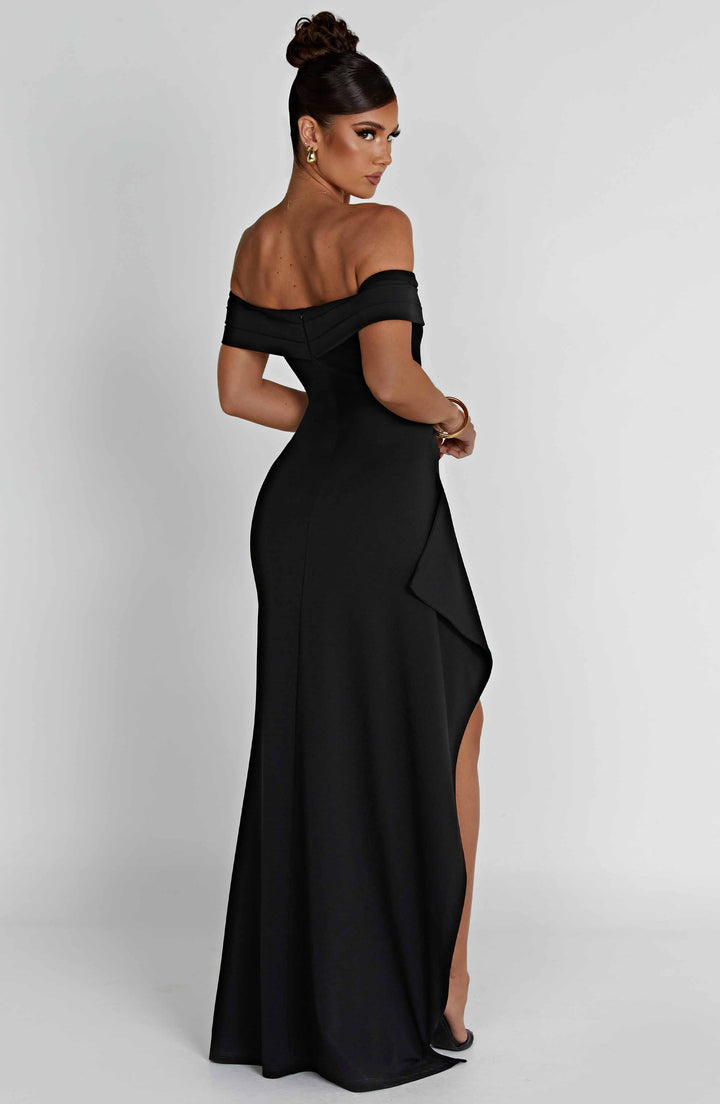 Zelvara | Women&